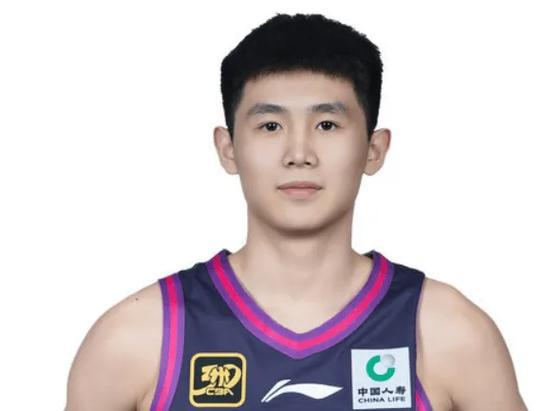浙江男籃官宣！李悅洲遭遇橫突骨折 或傷停3個月將缺席U19世青賽